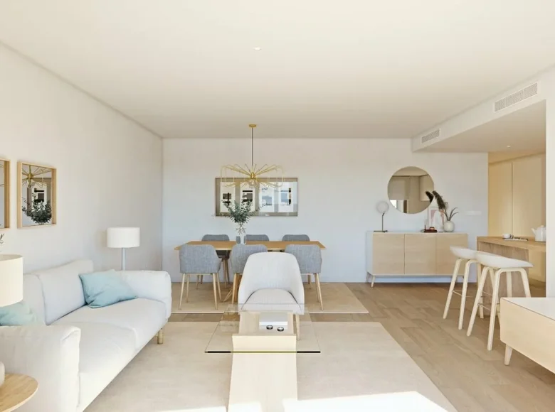 4 bedroom apartment  Alicante, Spain