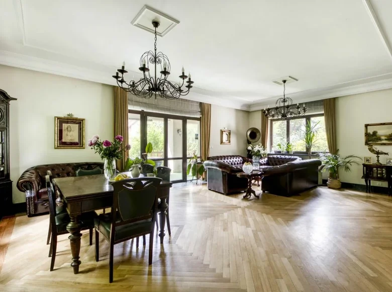 7 room house 460 m² Warsaw, Poland