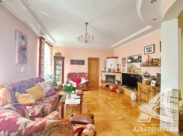 Квартира 4 комнаты 110 м² Брест, Беларусь