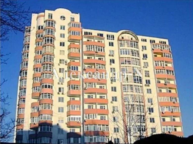 Commercial property 200 m² in Odessa, Ukraine