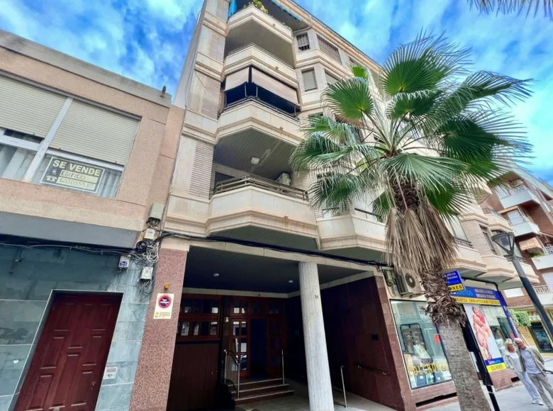 4 bedroom apartment 120 m² Torrevieja, Spain