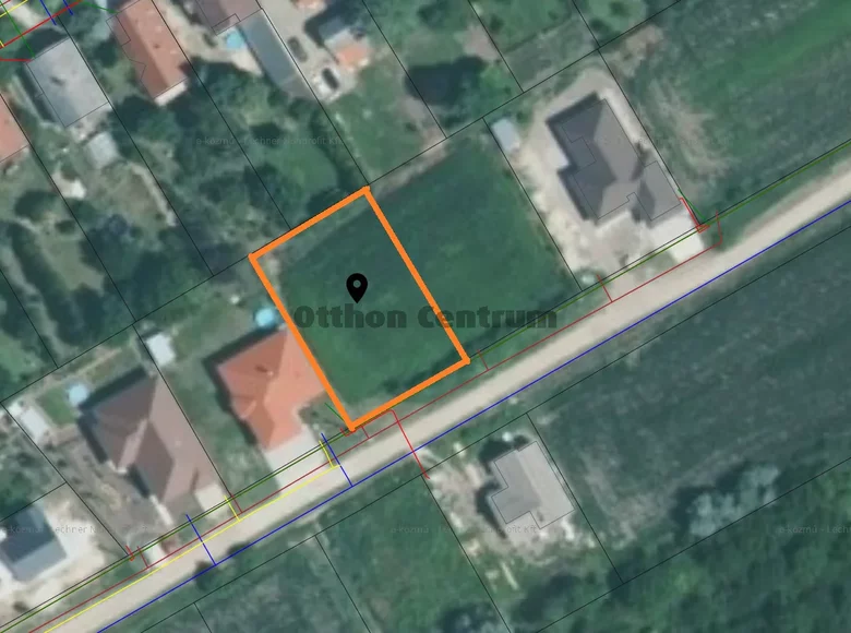 Land 916 m² Pakozd, Hungary