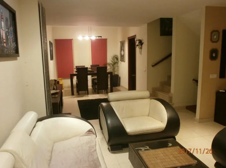 4 bedroom house 237 m² Estepona, Spain