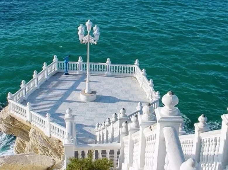 Hotel  en San Miguel de Salinas, España