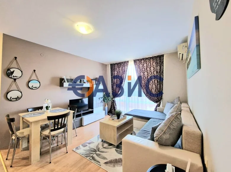 2 bedroom apartment 79 m² Nesebar, Bulgaria