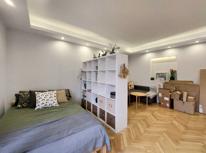 2 room apartment 56 m² in Warsaw, Poland