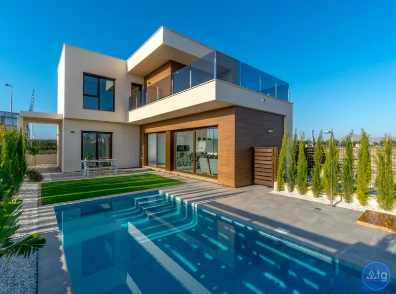 Villa de tres dormitorios 141 m² San Javier, España