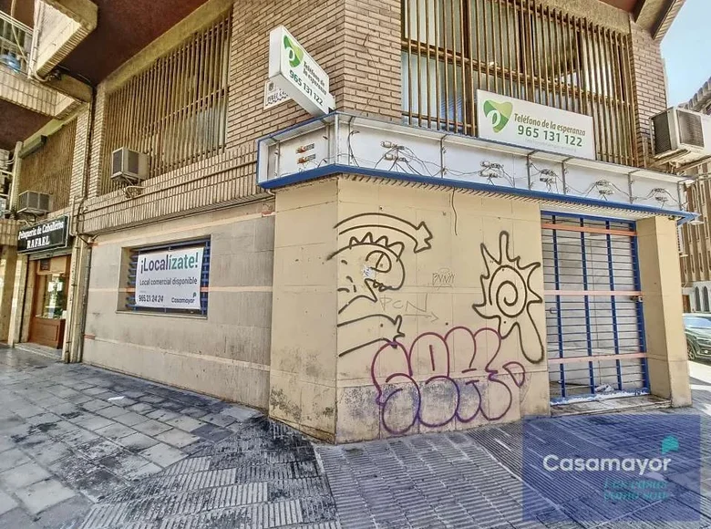 Commercial property 88 m² in Alicante, Spain