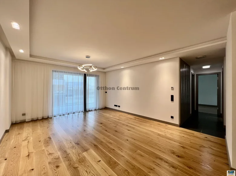 Mieszkanie 3 pokoi 81 m² Budapeszt, Węgry