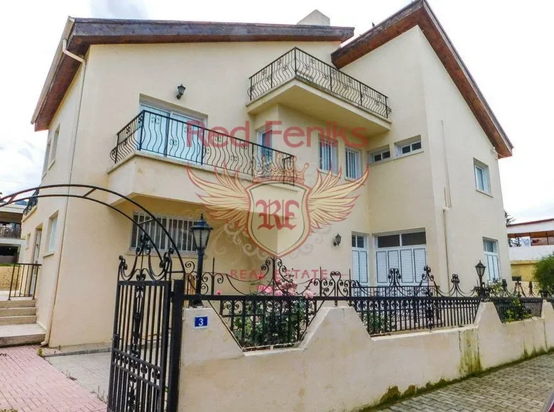 5 bedroom house  Agios Epiktitos, Northern Cyprus