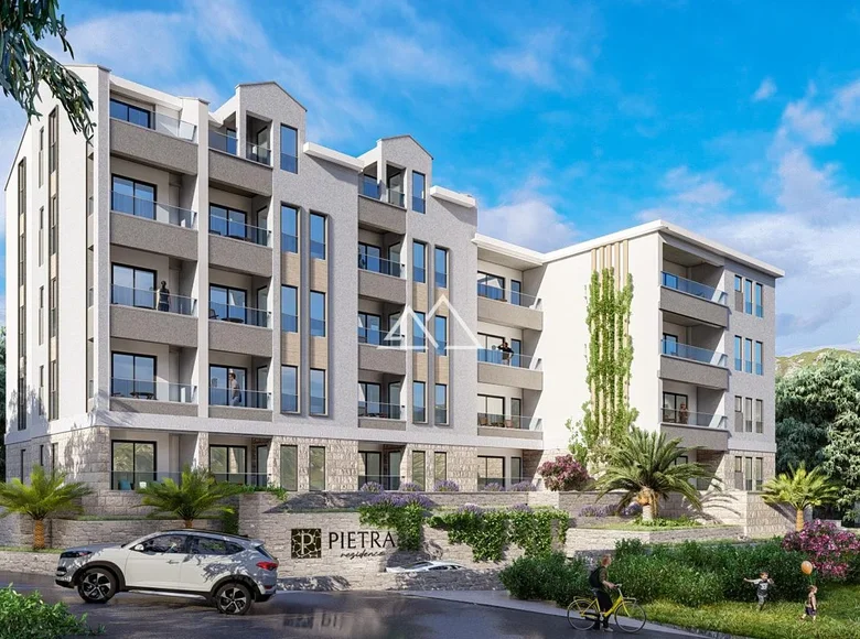 2 bedroom apartment 77 m² Budva, Montenegro