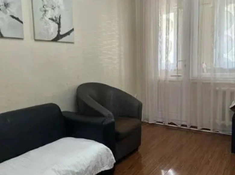 Kvartira 3 xonalar 68 m² Toshkentda