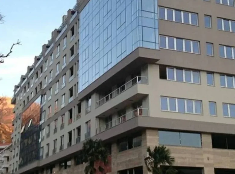 Mieszkanie 3 pokoi 80 m² Budva, Czarnogóra