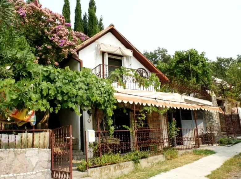Casa 1 habitacion 73 m² Ulcinj, Montenegro