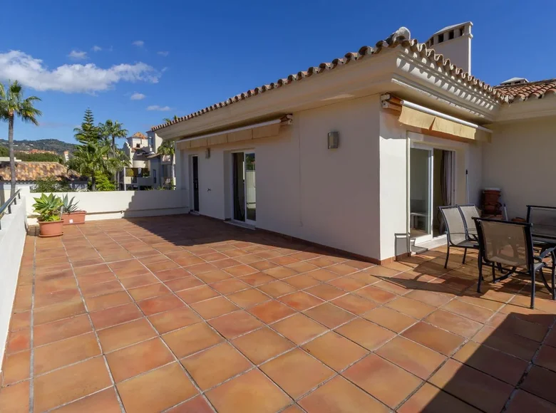 2 bedroom apartment 138 m² Artola, Spain