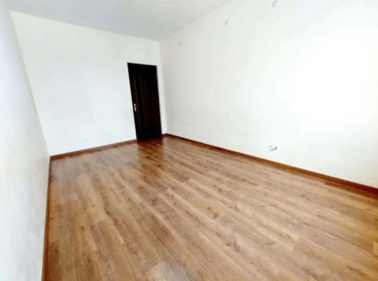 Kvartira 1 xona 36 m² Khanabadda