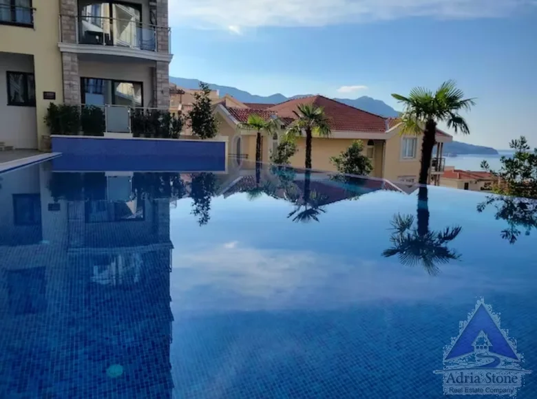 2 bedroom apartment 96 m² Becici, Montenegro