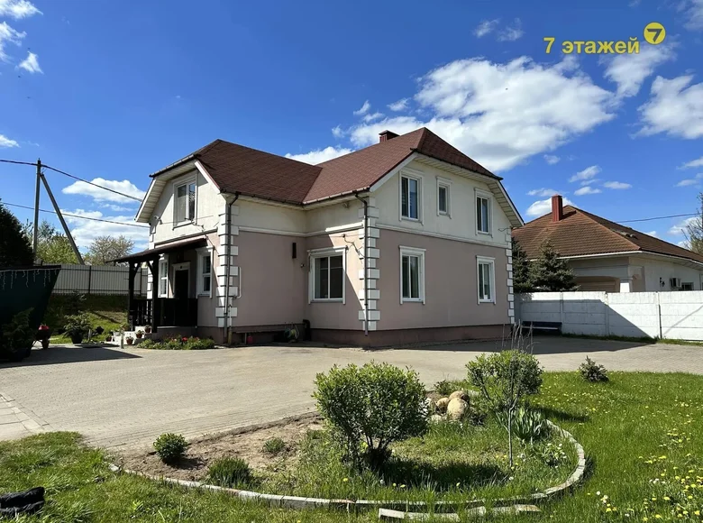 Casa 225 m² Zdanovicy, Belarús