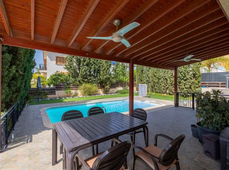 Maison 4 chambres 272 m² Limassol, Chypre