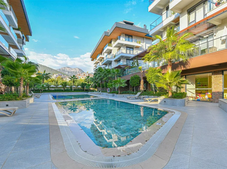 3 bedroom apartment  Oba, Turkey