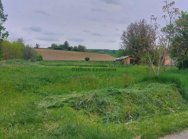 Land 2 292 m² Marcali, Hungary