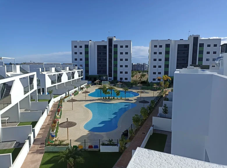 Apartamento 3 habitaciones 63 m² Pilar de la Horadada, España