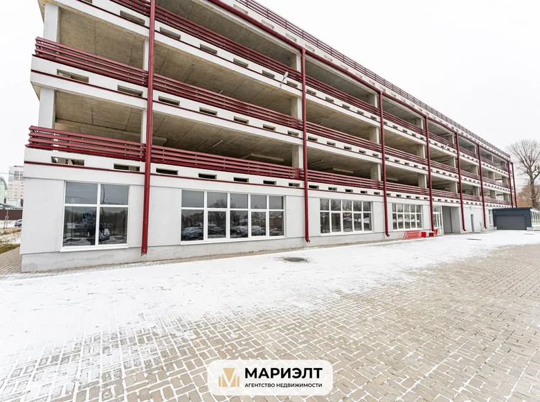 Commercial property 1 005 m² in Minsk, Belarus