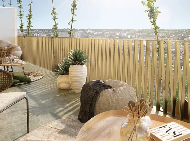 4 bedroom apartment 108 m² Metropolitan France, France