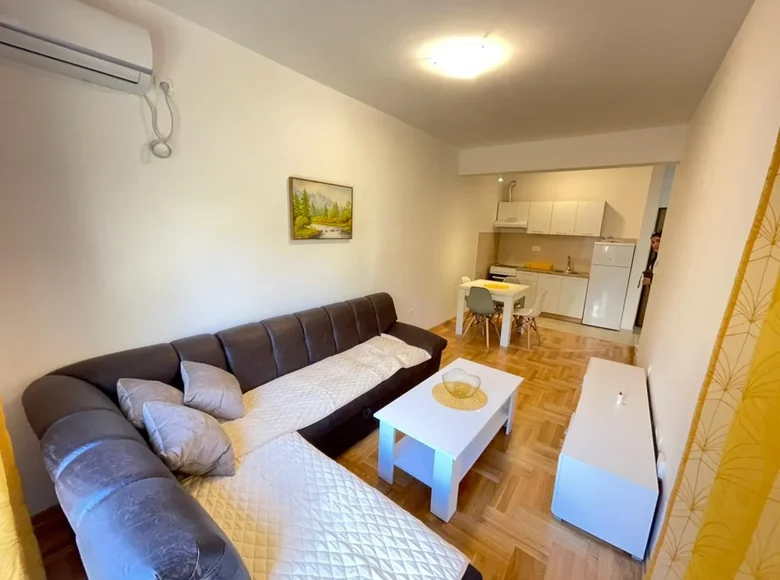 Mieszkanie 2 pokoi 40 m² w Budva, Czarnogóra