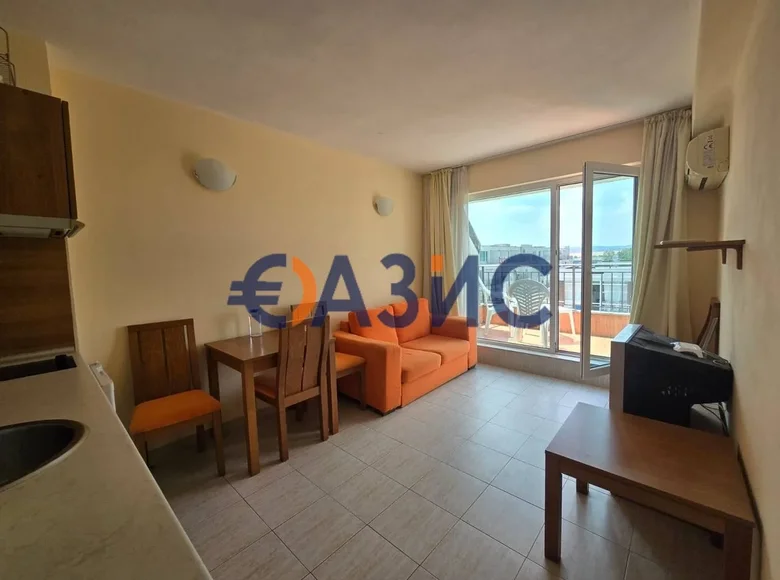 Квартира 2 комнаты 54 м² Несебр, Болгария