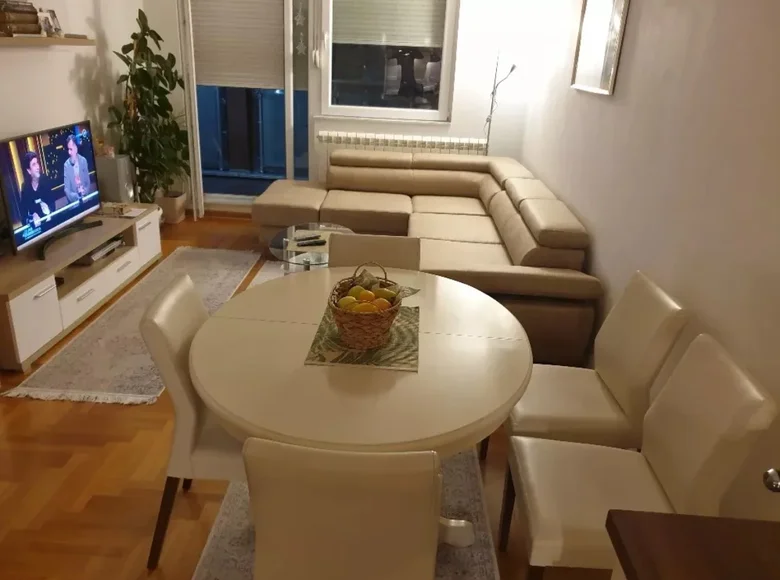 Mieszkanie 2 pokoi 46 m² Belgrad, Serbia