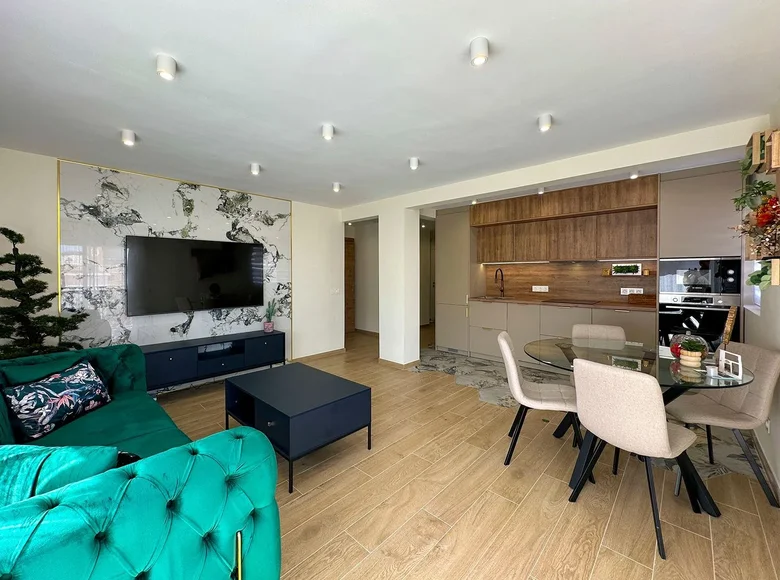 2 bedroom apartment 80 m² Izhevsk, Russia