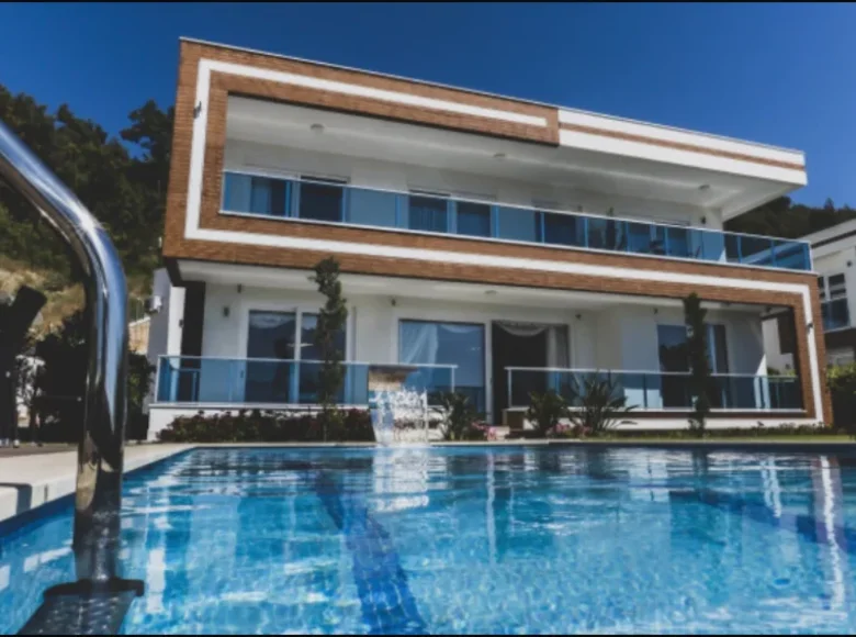 Villa 8 rooms 240 m² Alanya, Turkey