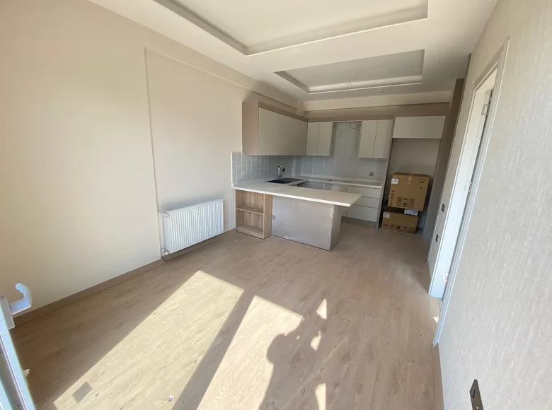 Mieszkanie 2 pokoi 55 m² Mersin, Turcja