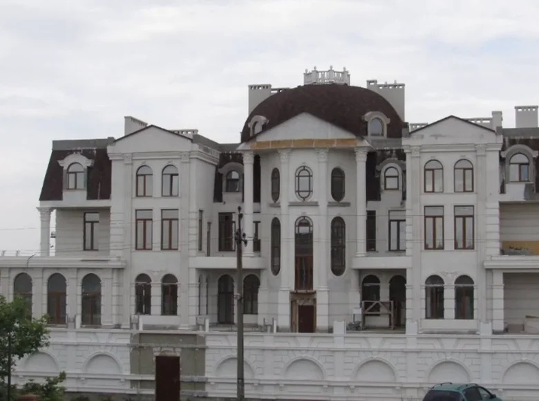 Haus 20 Zimmer 2 000 m² Lymanka, Ukraine