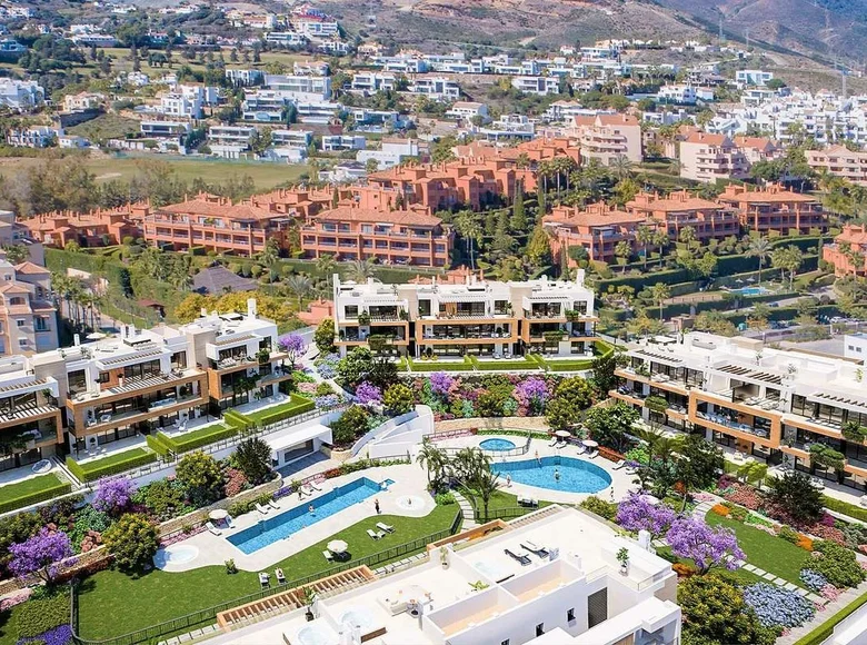 Wohnung 2 Schlafzimmer 131 m² Estepona, Spanien