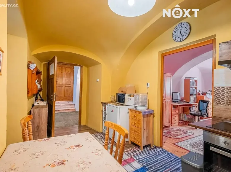 Haus 6 zimmer 4 900 m² Pertoltice, Tschechien