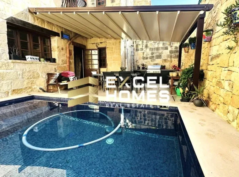 3 bedroom house  Mosta, Malta