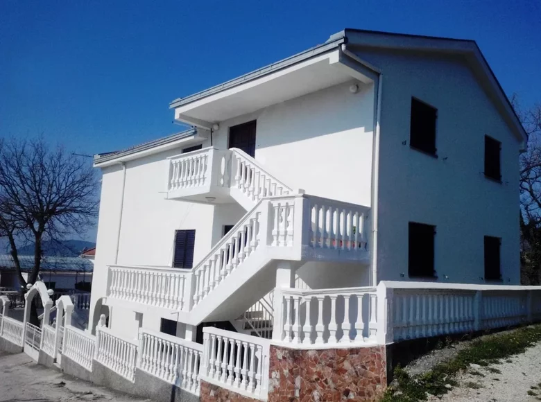 Dom 10 pokojów 270 m² Czarnogóra, Czarnogóra