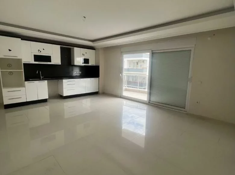 2 bedroom apartment 90 m² Karakocali, Turkey