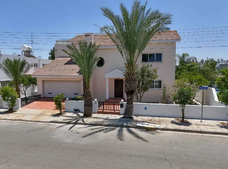 3 bedroom house 286 m² Latsia, Cyprus