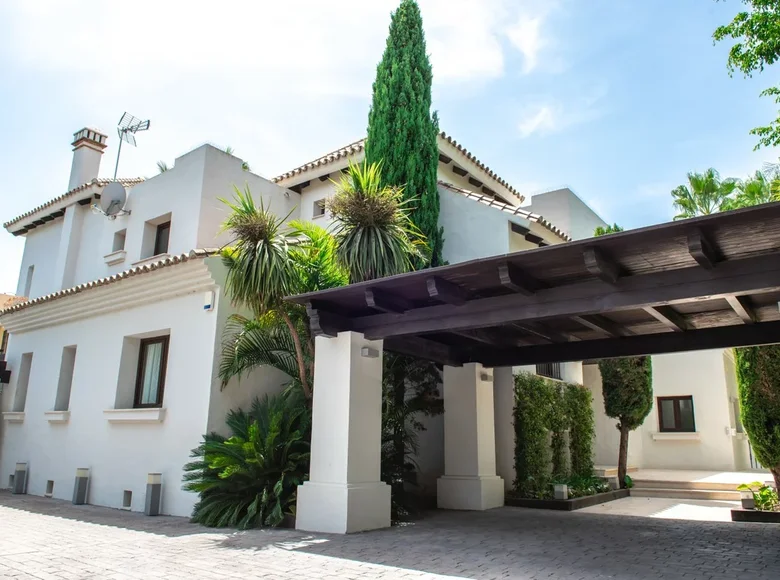 Villa de 4 dormitorios  Málaga, España