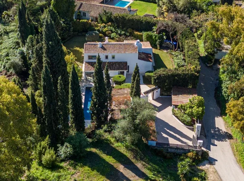 villa de 5 chambres 295 m² Benahavis, Espagne