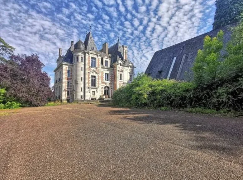 Schloss 56 zimmer  Le Mans, Frankreich