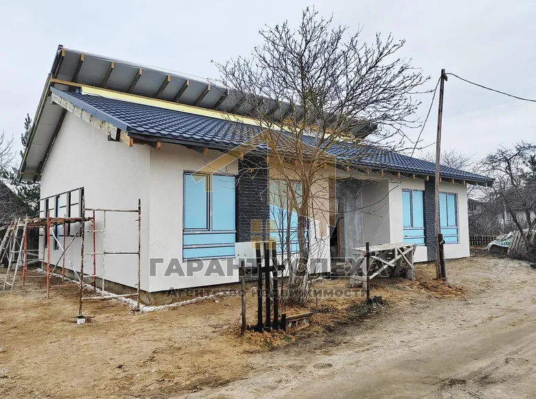 Casa 117 m² Kamianica Zyravieckaja, Bielorrusia