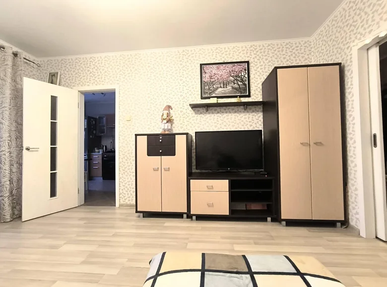 Mieszkanie 2 pokoi 58 m² Mińsk, Białoruś