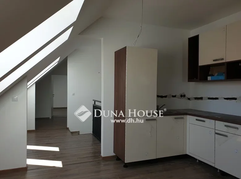 Apartment 90 m² Sopron, Hungary