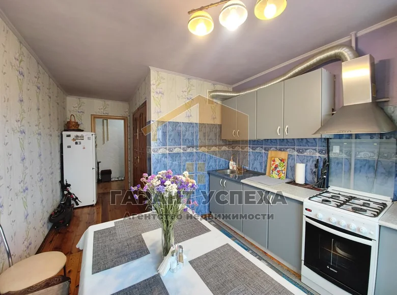 Квартира 1 комната 42 м² Брест, Беларусь