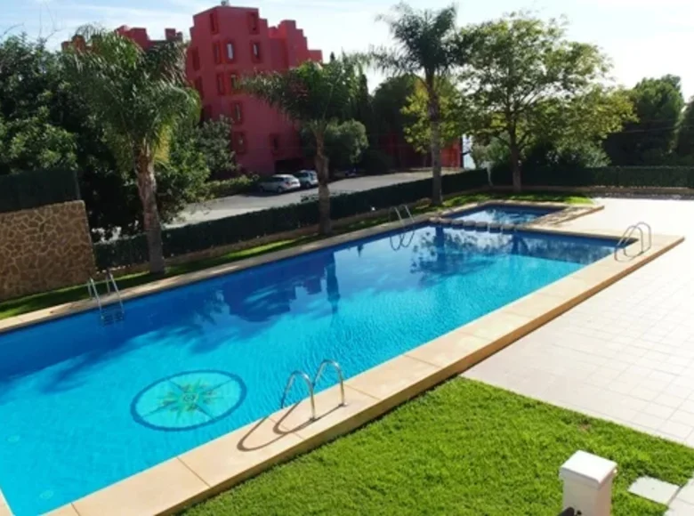 3 bedroom apartment  Calp, Spain