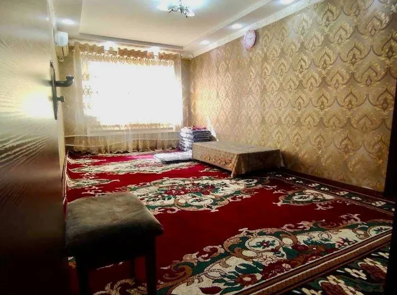 Kvartira 5 xonalar 92 m² Samarqandda